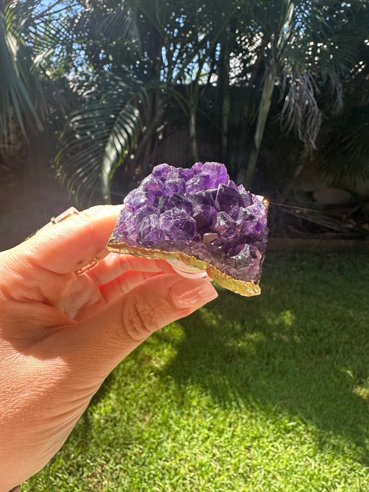 
                  
                    Amethyst Wine stopper - Gold
                  
                
