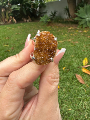 
                  
                    Raw Citrine Arc ring - silver
                  
                