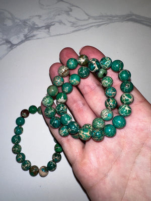 
                  
                    Green rainforest jasper crystal bracelet
                  
                