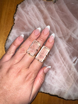 
                  
                    Clear Quartz Rectangle Faceted Arc Rings - Gold
                  
                