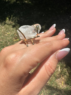 
                  
                    Clear Quartz cluster Arc Ring - Gold
                  
                